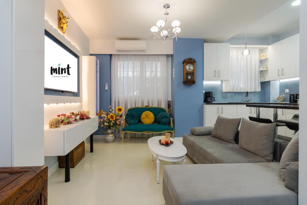 Wonderful Renovated Apartment With Private Patio Ateny Zewnętrze zdjęcie